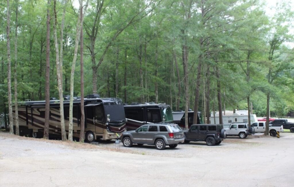 rv park near sandersville ms